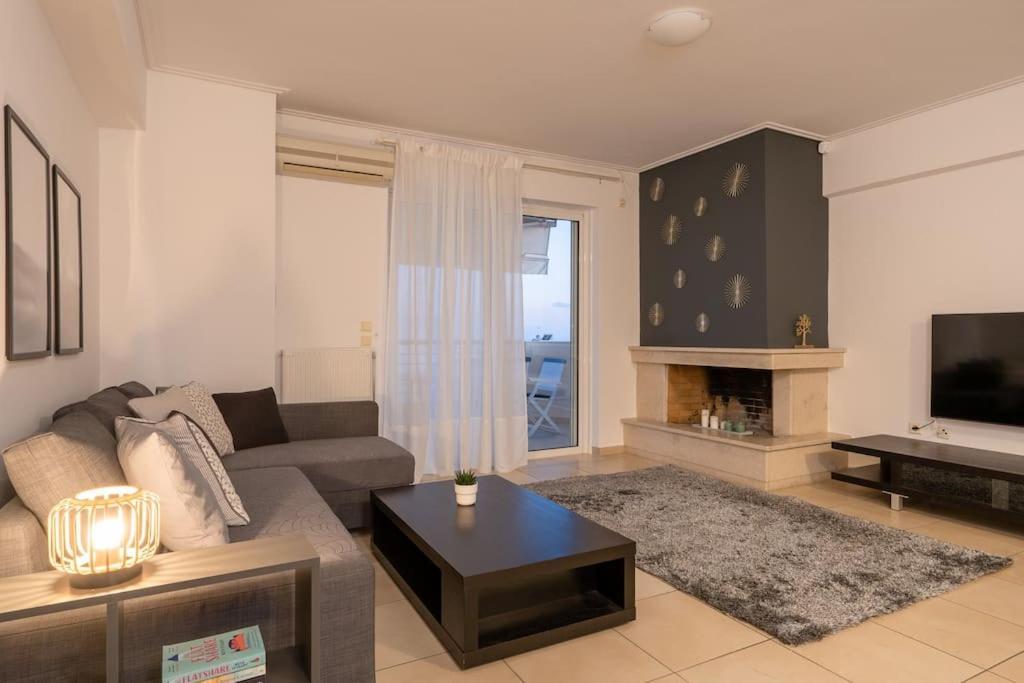 Bright & Elegant 2Bd Apt W/ View Athens Exterior photo